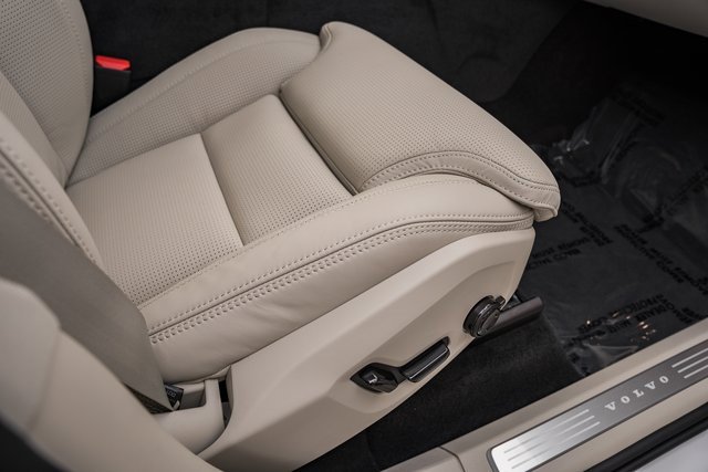 New 2026 Volvo XC90 T8 Ultra w/ Protection Package Premier image 30