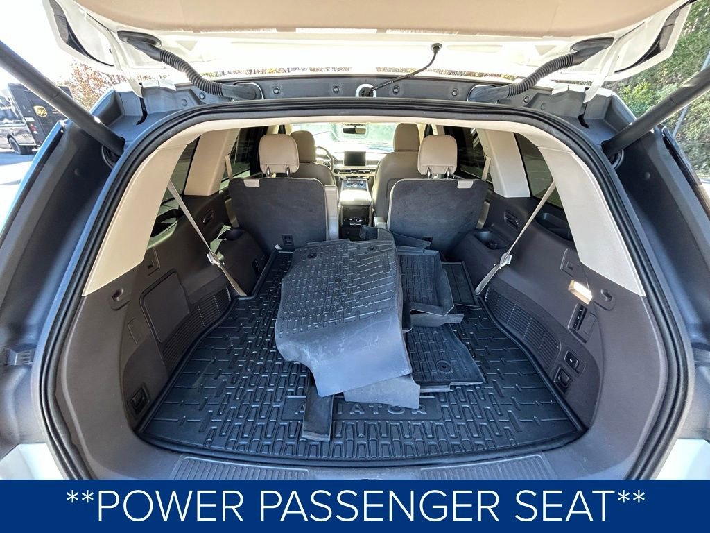Used 2021 Lincoln Aviator Reserve w/ Equipment Group 201A image 10