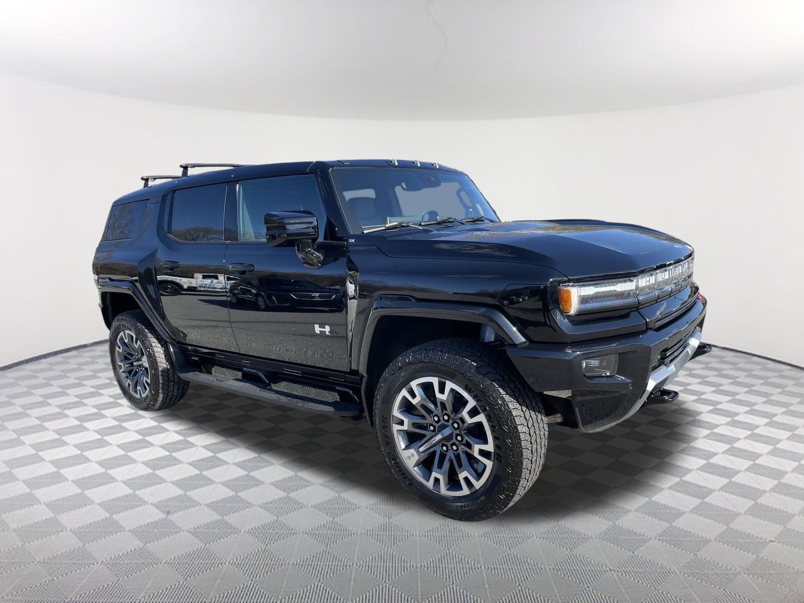 New 2025 GMC Hummer EV 3X w/ LPO, Roof Cross Rail Package image 9