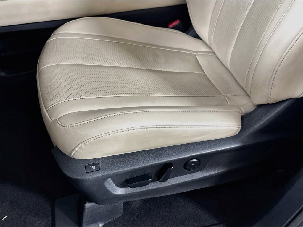 Certified 2023 INFINITI QX60 Sensory w/ Cargo Package AWD/4WD image 26