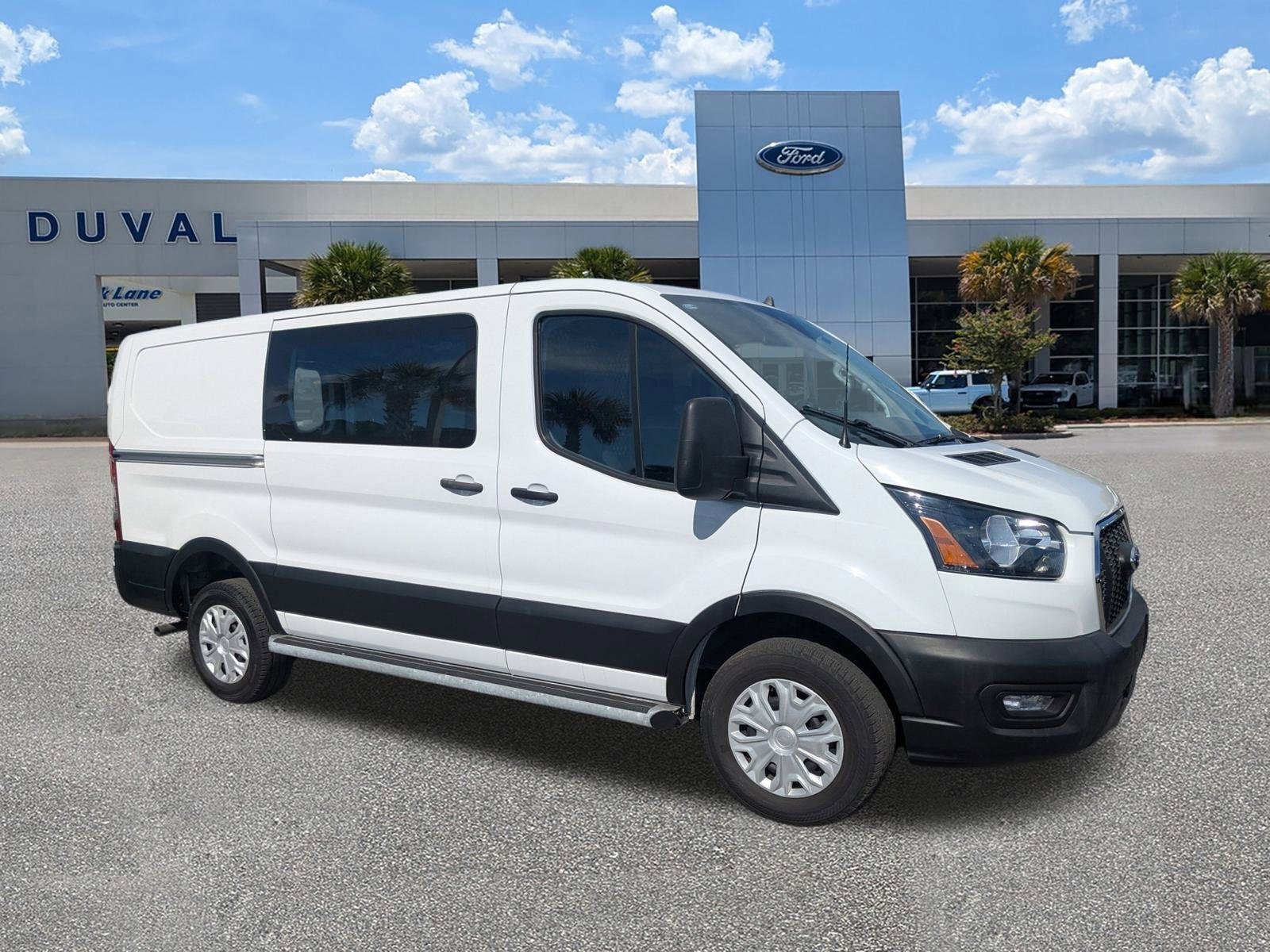 Used 2024 Ford Transit 250 Low Roof w/ Exterior Upgrade Package image 2