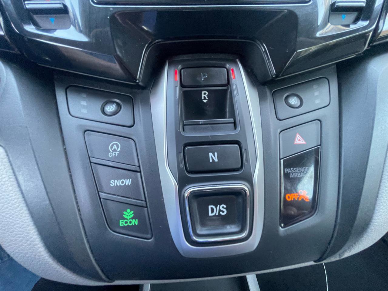Used 2018 Honda Odyssey Touring image 12