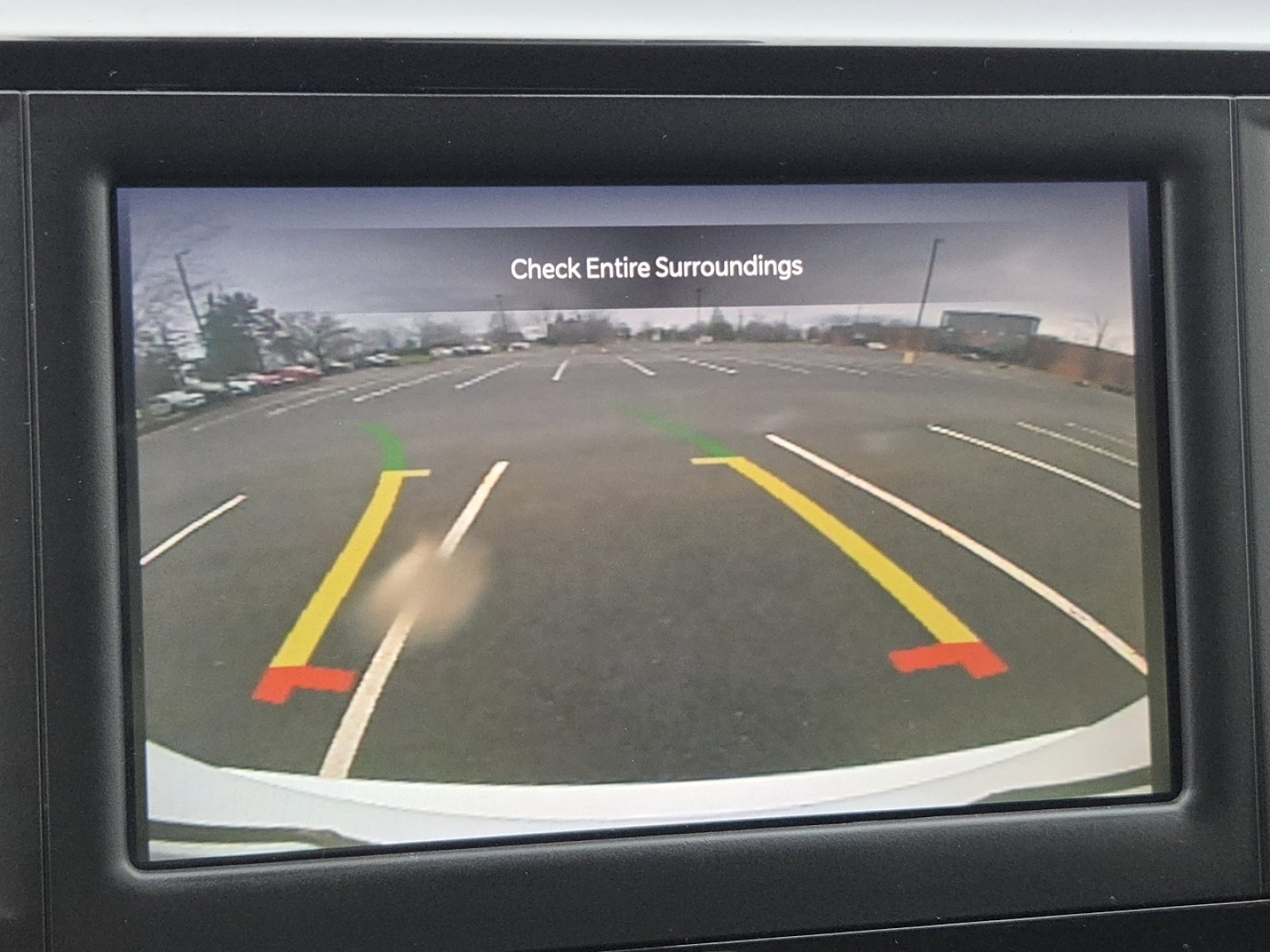 Used 2023 Chrysler Voyager LX image 7