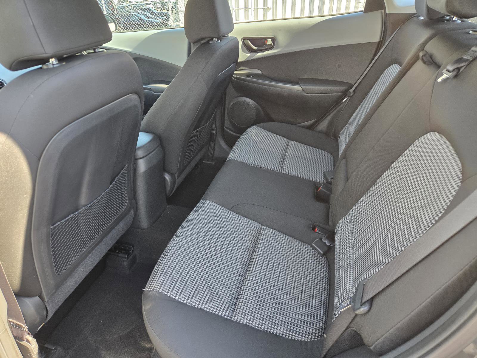 Used 2020 Hyundai Kona SE image 23