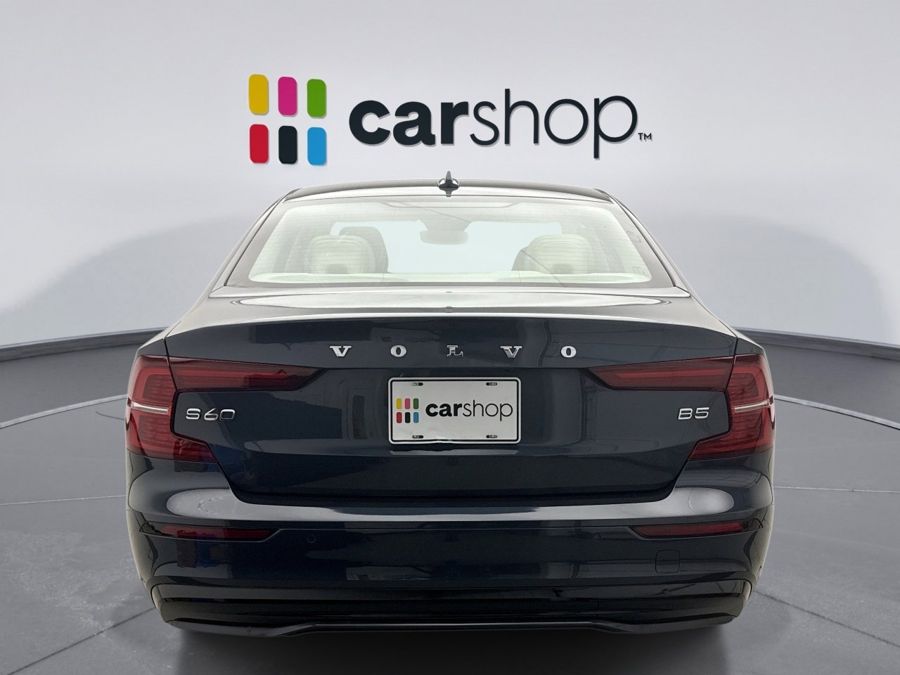 Used 2023 Volvo S60 B5 Core w/ Climate Package image 4