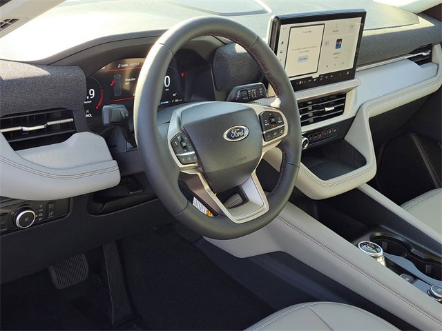 New 2026 Ford Explorer Active w/ Active Comfort Package image 10