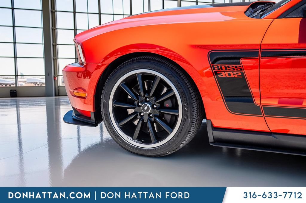 Used 2012 Ford Mustang Boss 302 w/ Boss 302 Accessory Pkg RWD image 34