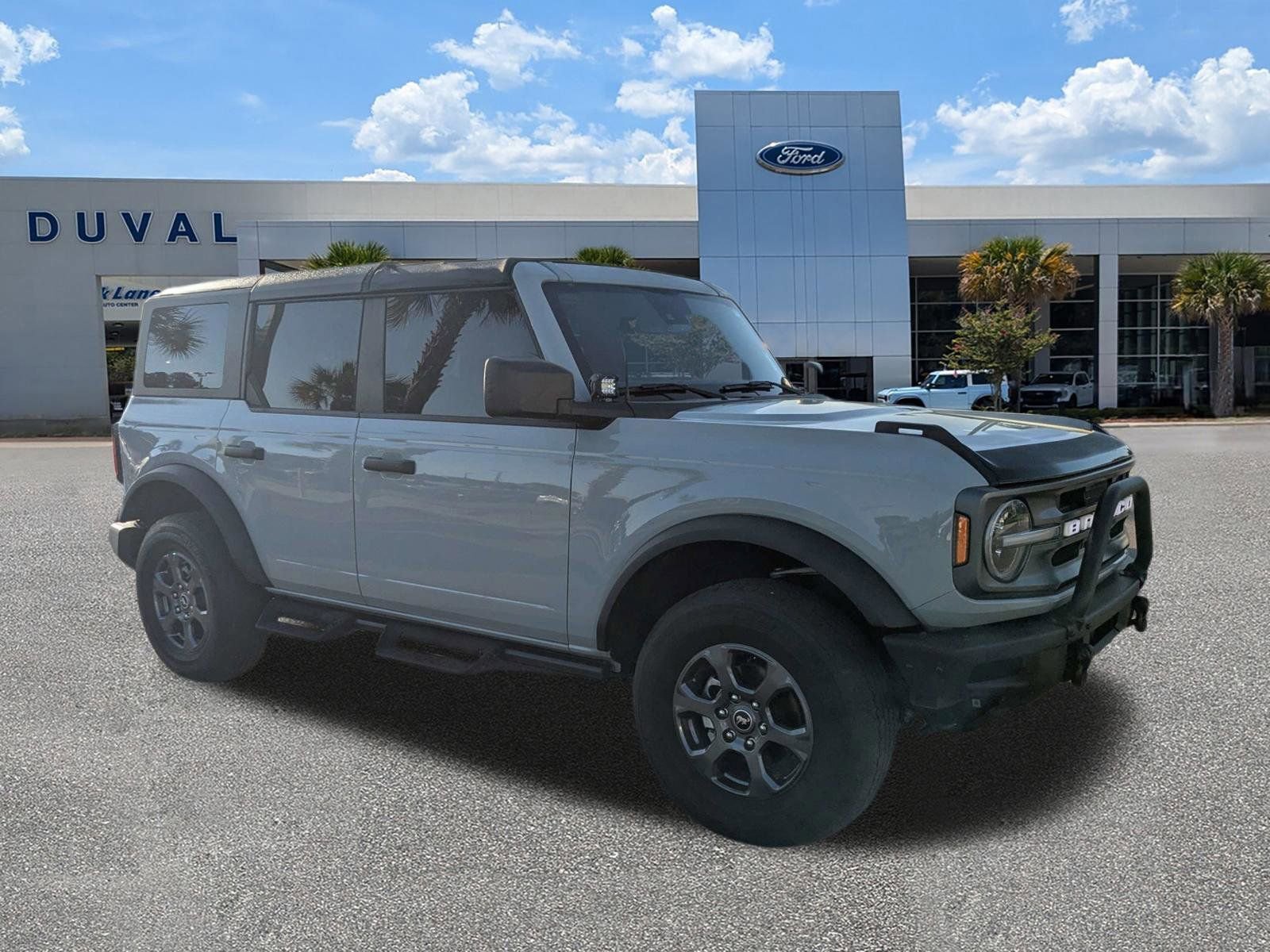 Used 2023 Ford Bronco Big Bend image 2
