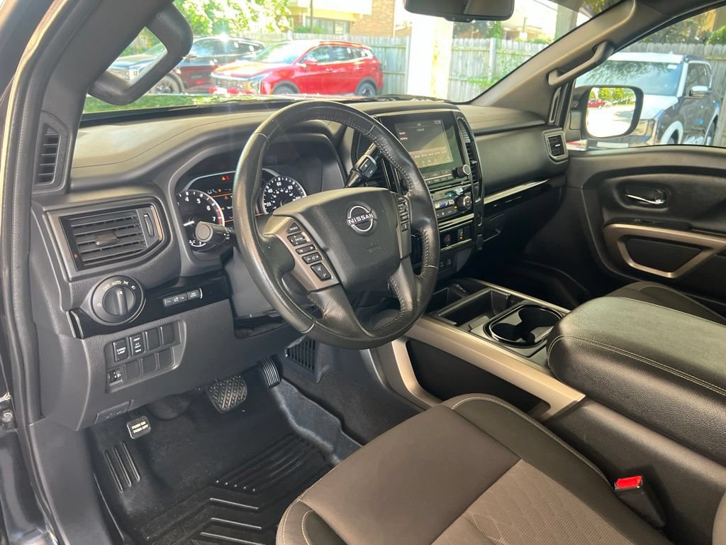 Certified 2024 Nissan Titan SV w/ SV Bronze Edition Package AWD/4WD image 6