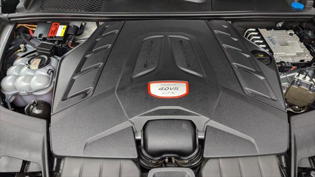 Used 2021 Porsche Cayenne GTS w/ Premium Package Plus image 27