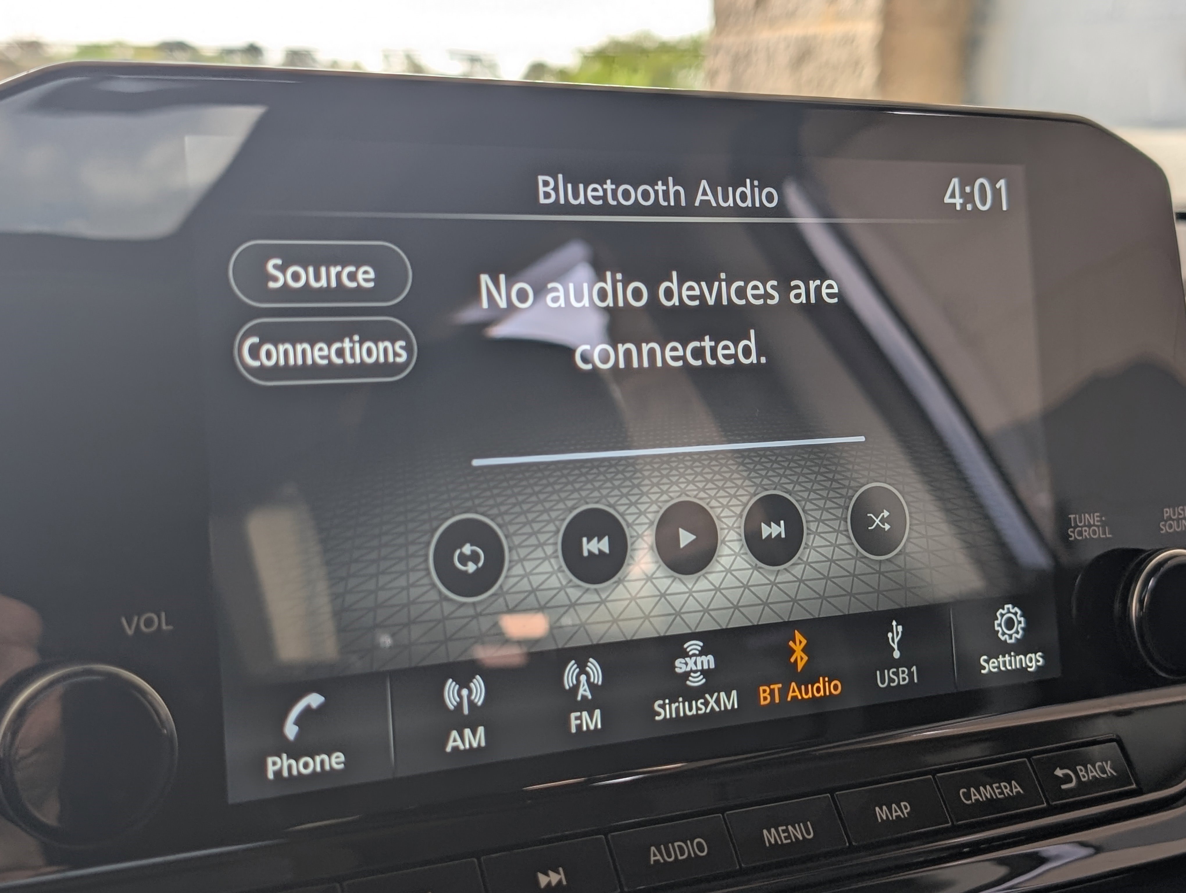 Used 2024 Nissan Pathfinder Platinum w/ Cargo Package image 30