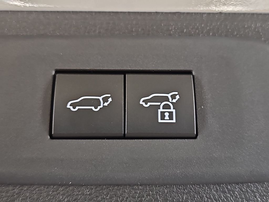 New 2026 Lexus TX 500h AWD image 13