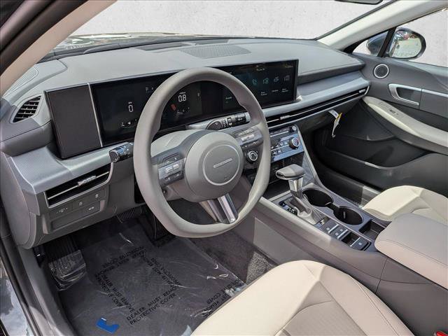 New 2026 Hyundai Sonata SE FWD image 3