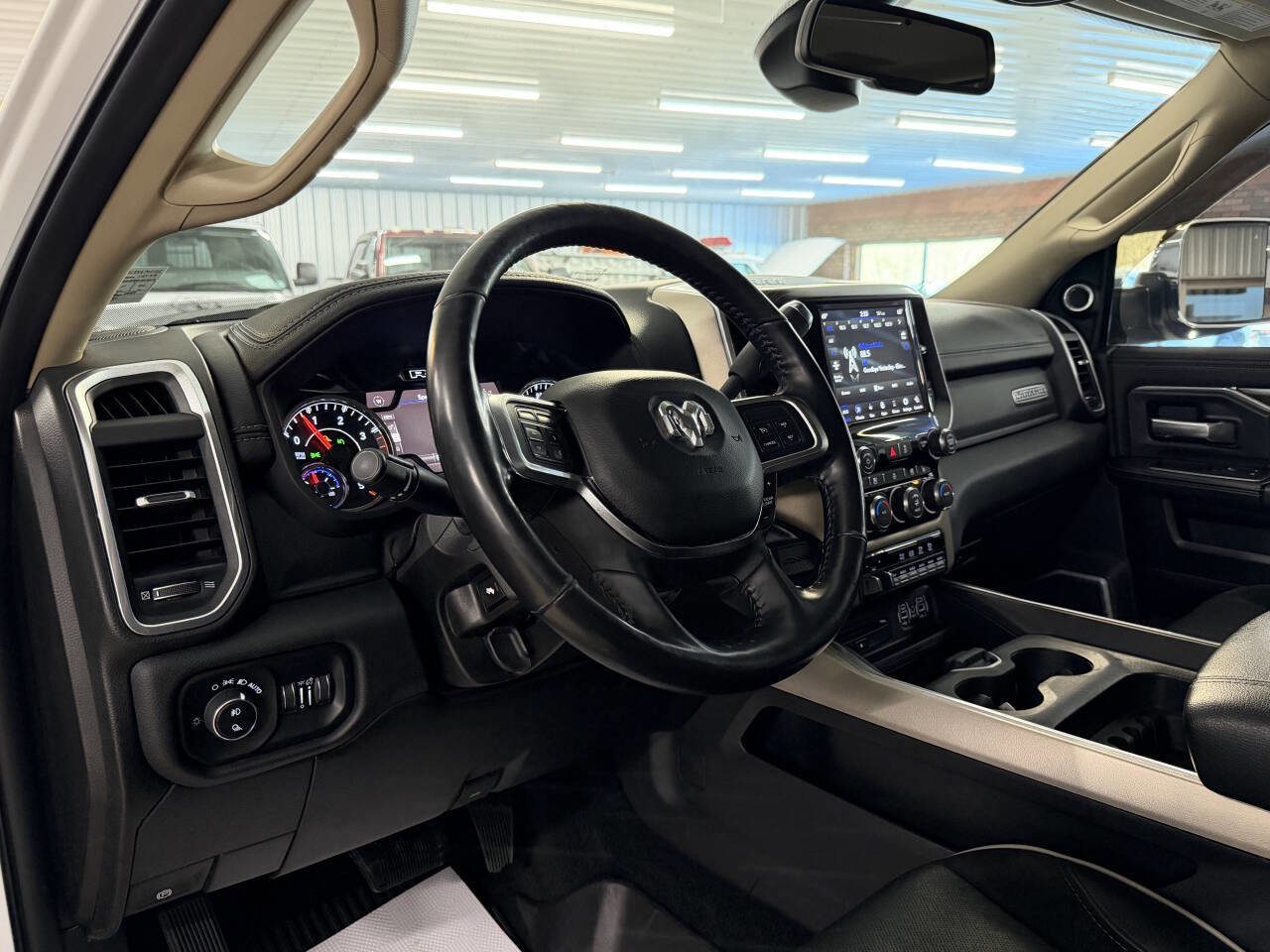 Used 2019 RAM 3500 Laramie image 18