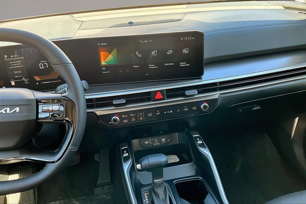 New 2026 Kia Sorento S w/ S Panoramic Sunroof Package FWD image 6