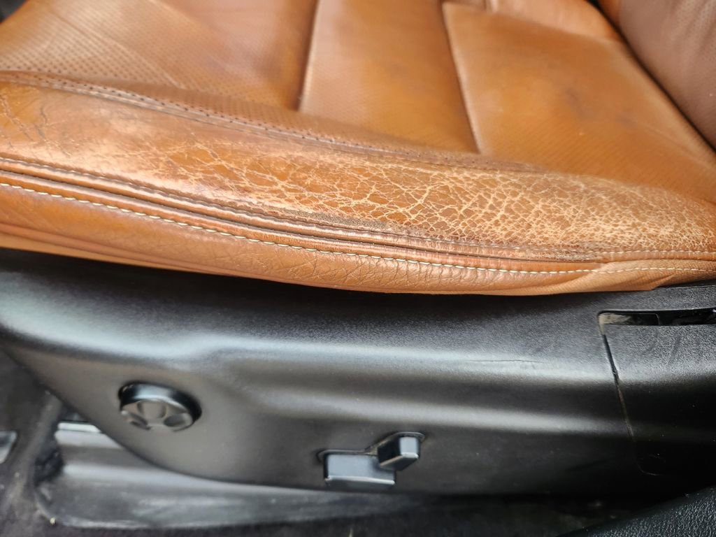 Used 2015 Jeep Grand Cherokee SRT w/ Trailer Tow Group IV image 9