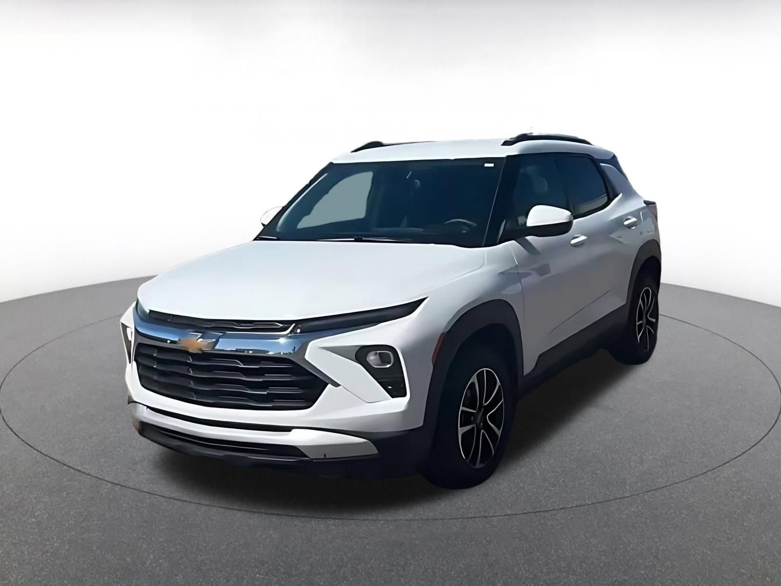 Used 2025 Chevrolet TrailBlazer LT AWD/4WD image 6