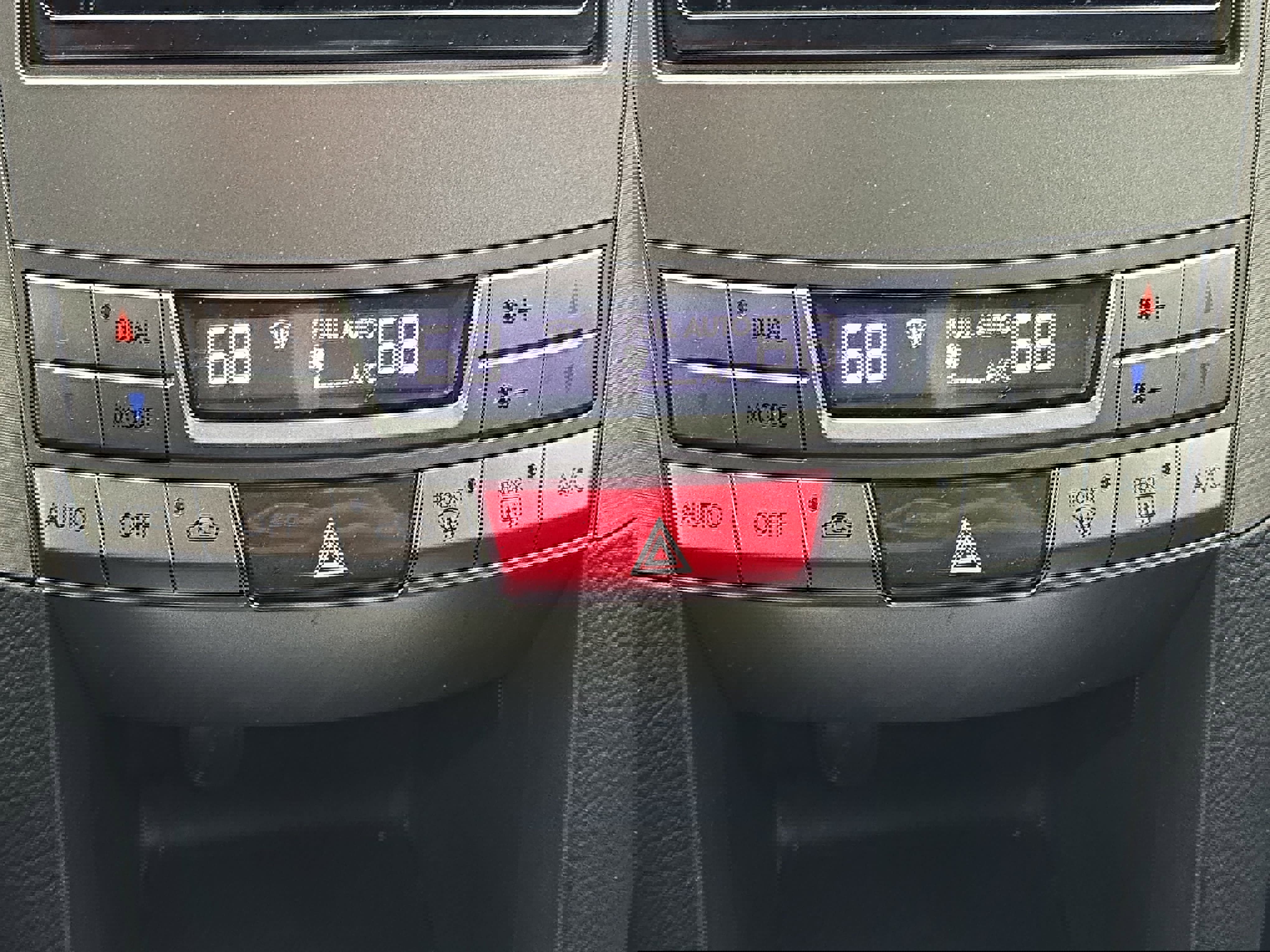 Used 2011 Subaru Outback 3.6R Limited image 22