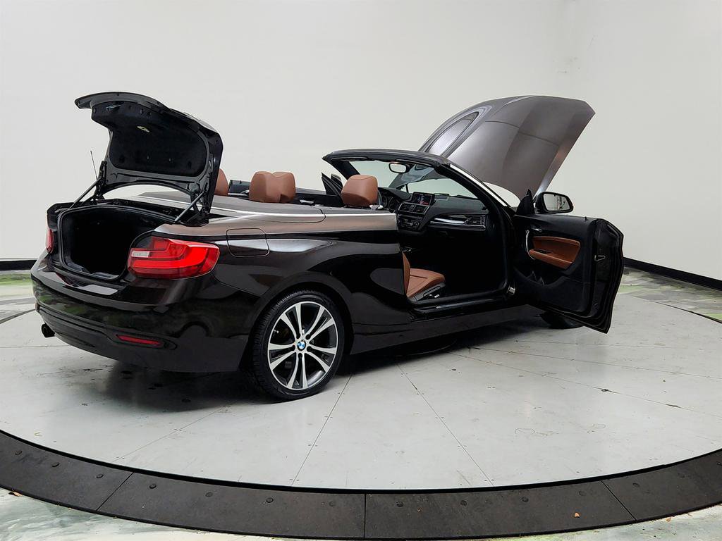 Used 2016 BMW 228i xDrive Convertible AWD/4WD image 11