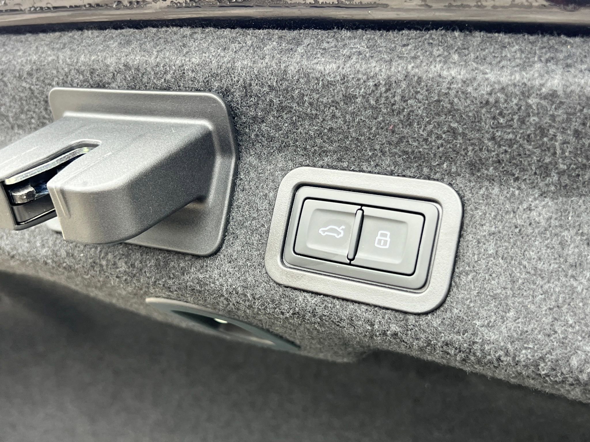 Used 2024 Audi S6 Prestige image 21