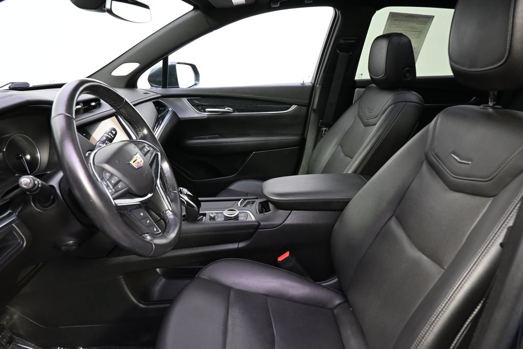 Used 2020 Cadillac XT5 Premium Luxury AWD/4WD image 13