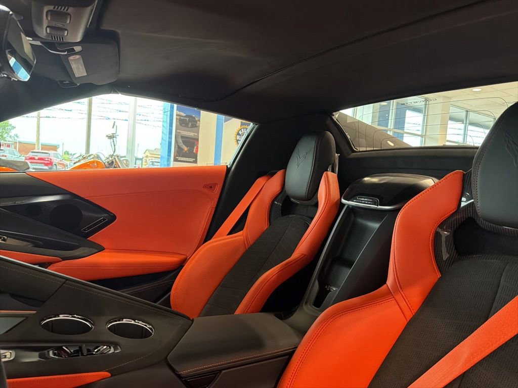 New 2026 Chevrolet Corvette Stingray Premium Conv w/ Stealth Interior Trim Package RWD image 16