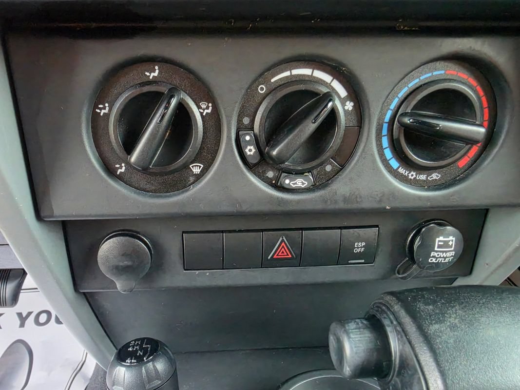 Used 2008 Jeep Wrangler X AWD/4WD image 21