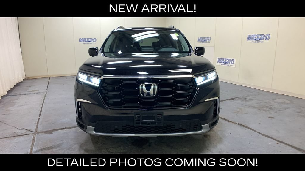 Used 2025 Honda Pilot Elite image 51