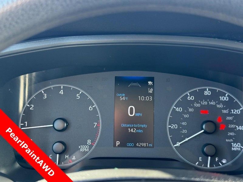 Used 2024 Toyota Corolla Cross L AWD/4WD image 22