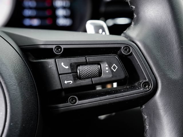 Certified 2022 Porsche Macan S AWD/4WD image 15