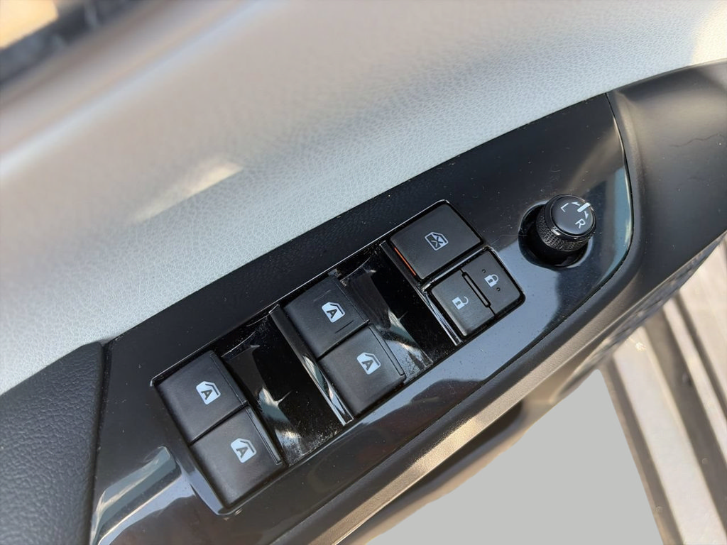 Used 2017 Toyota Prius Four Touring FWD image 14