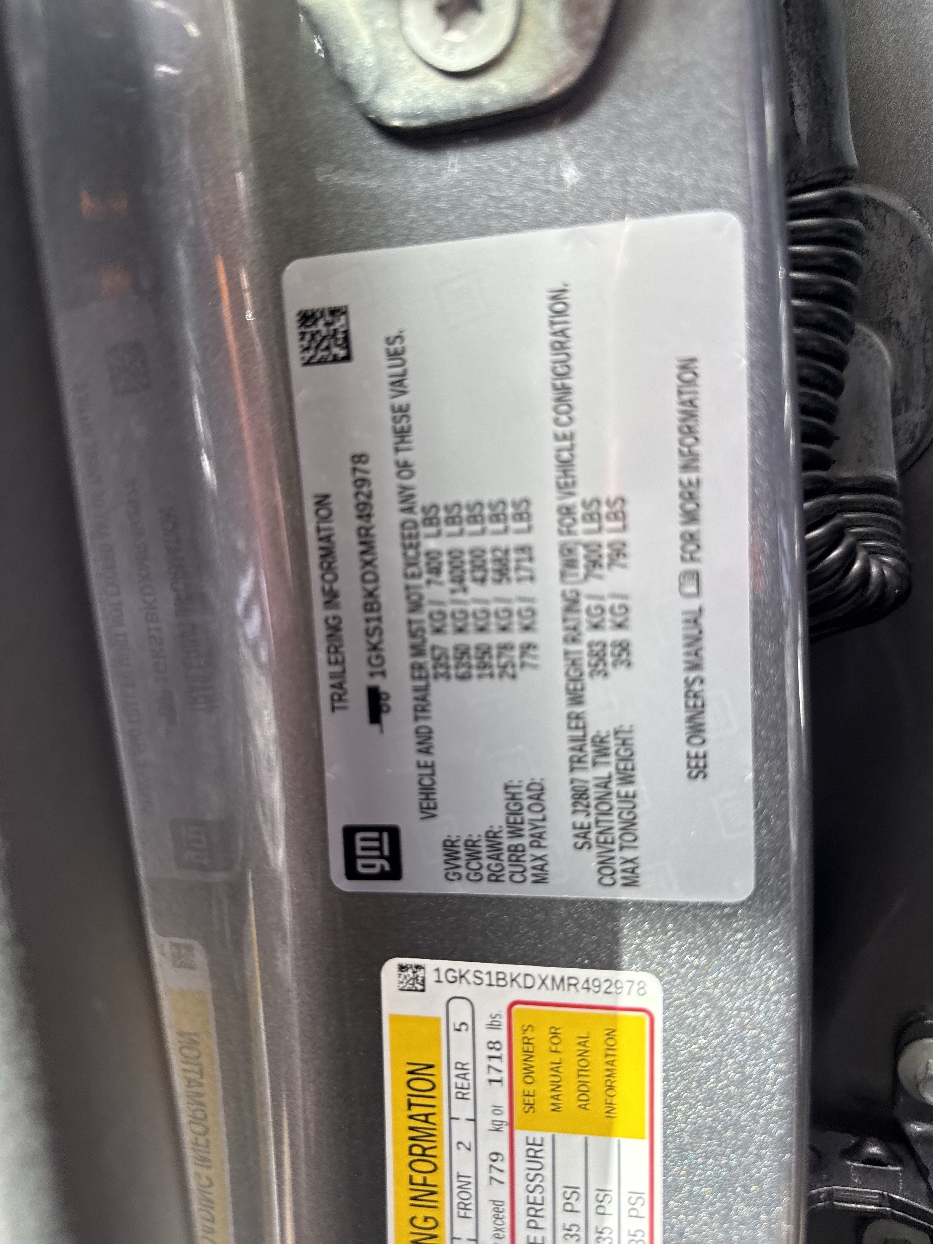 Used 2021 GMC Yukon SLT w/ SLT Premium Package RWD image 32