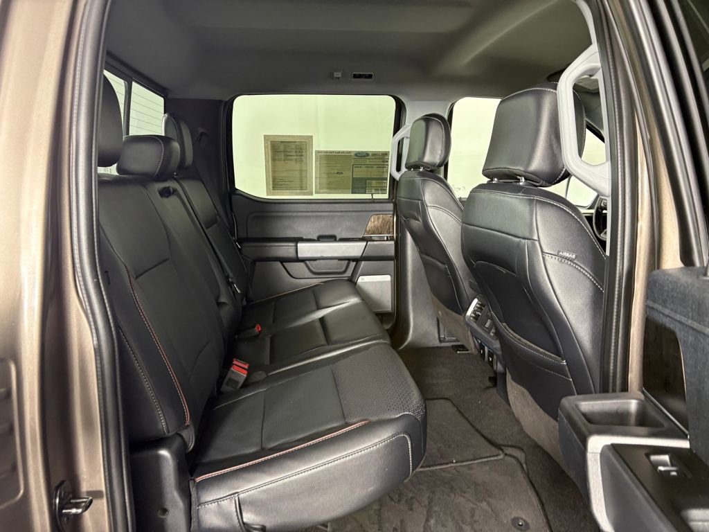 Certified 2022 Ford F150 Lariat w/ Equipment Group 502A High image 32