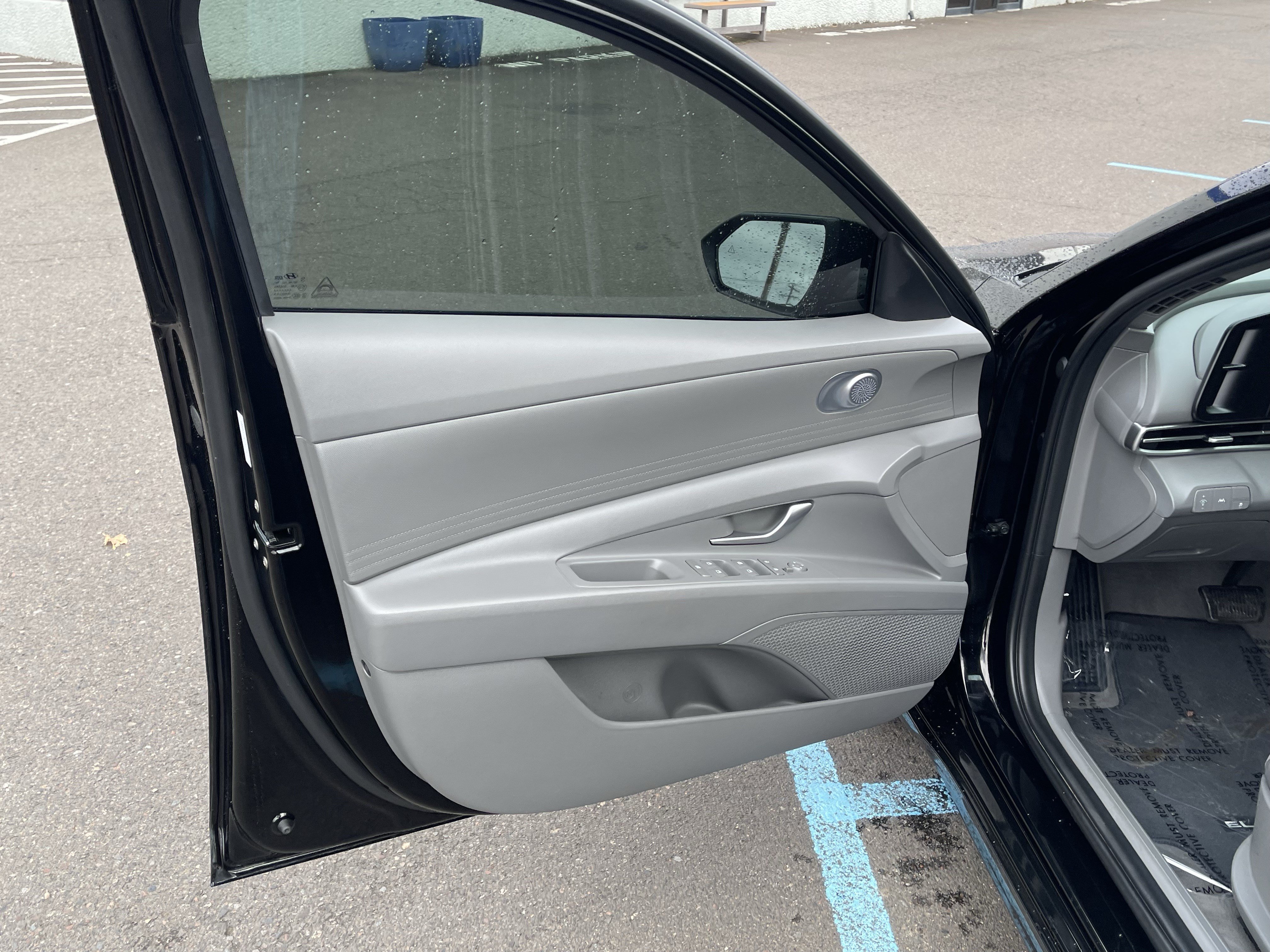 Certified 2023 Hyundai Elantra SEL w/ Cargo Package FWD image 16