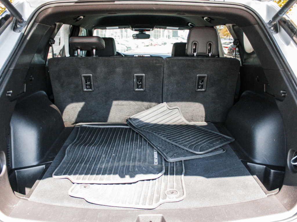 Used 2021 Chevrolet Blazer RS w/ Enhanced Convenience Package AWD/4WD image 29