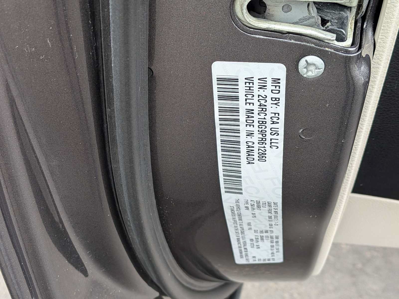 Used 2023 Chrysler Pacifica Touring-L FWD image 30