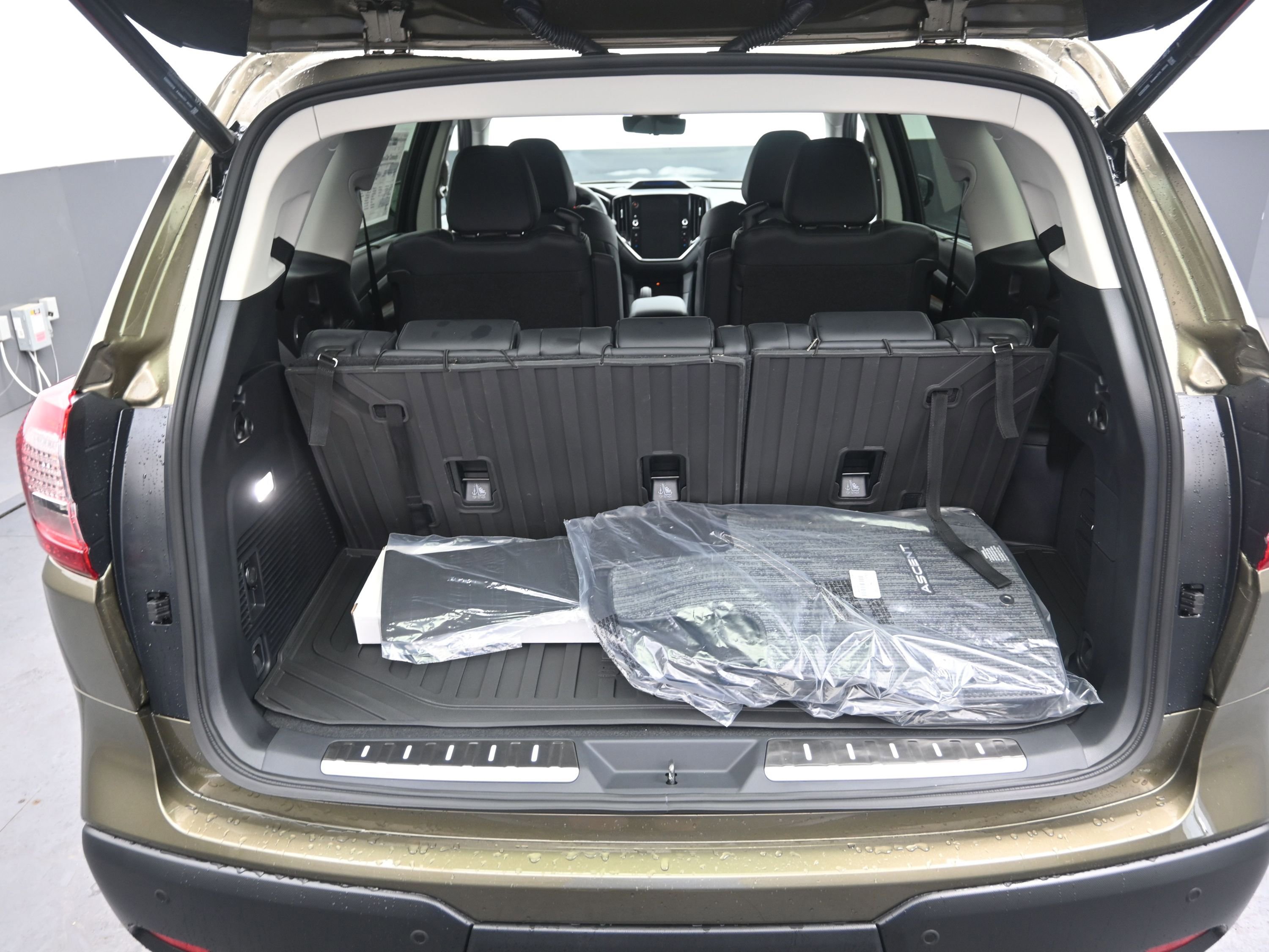 New 2025 Subaru Ascent Bronze Edition image 10