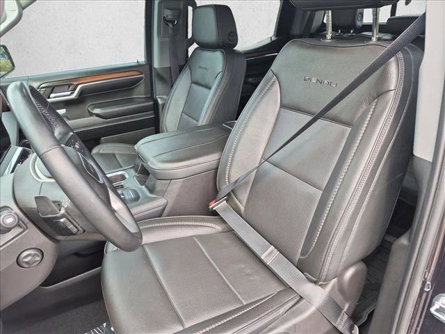 Used 2024 GMC Sierra 1500 Denali w/ Denali Reserve Package AWD/4WD image 13