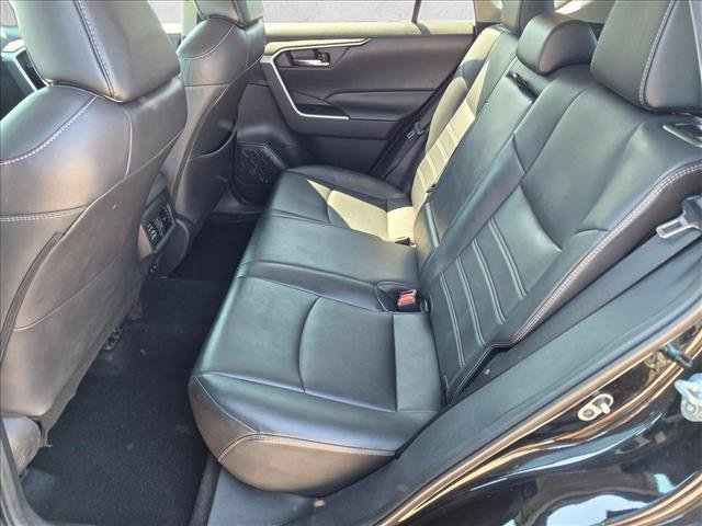 Used 2020 Toyota RAV4 XLE Premium AWD/4WD image 21