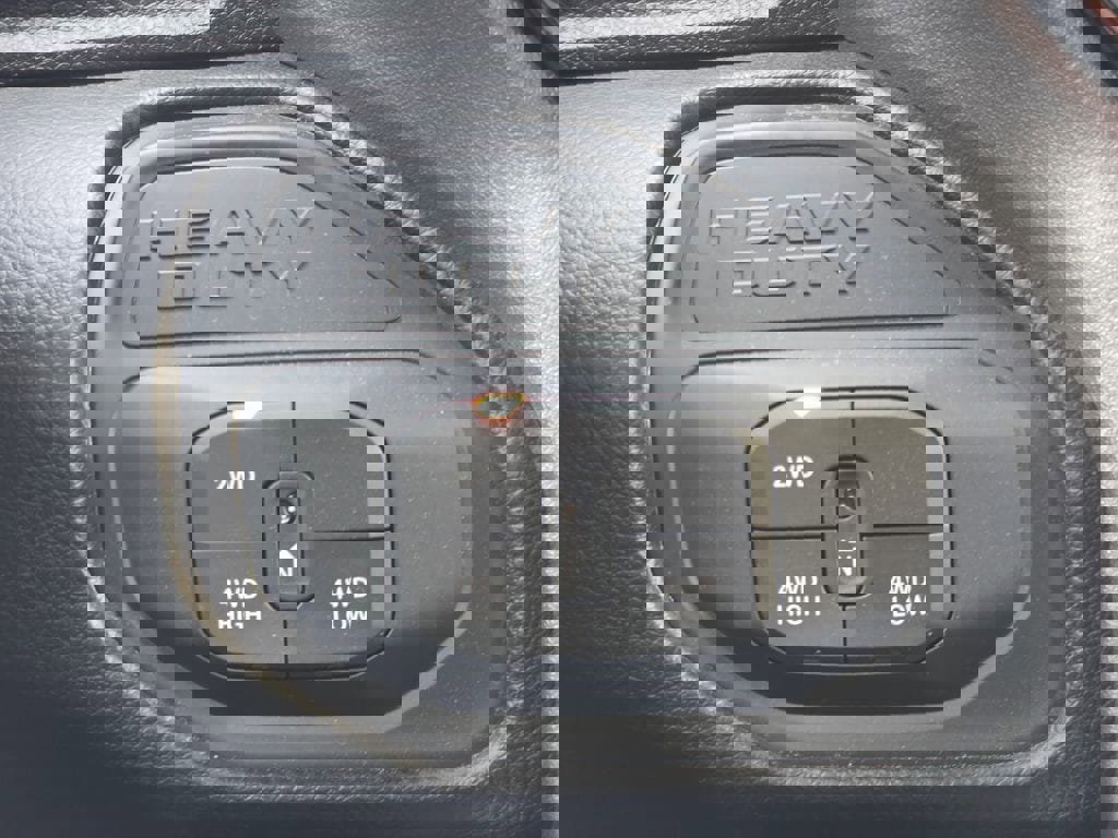 New 2025 RAM 3500 Laramie image 17