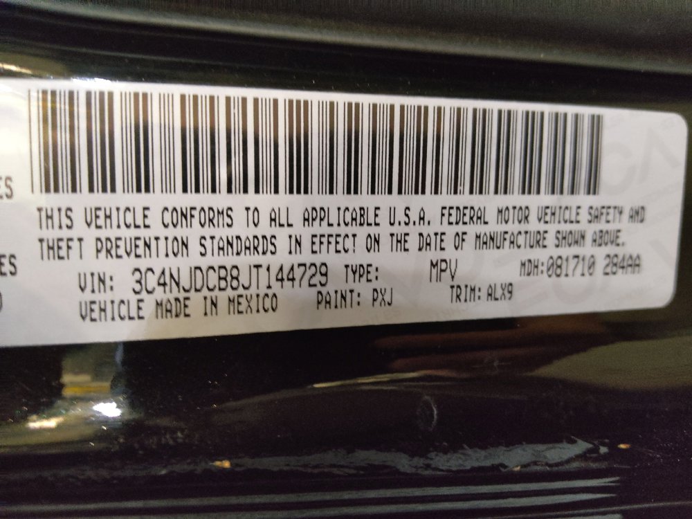 Used 2018 Jeep Compass Limited w/ Navigation Group AWD/4WD image 33