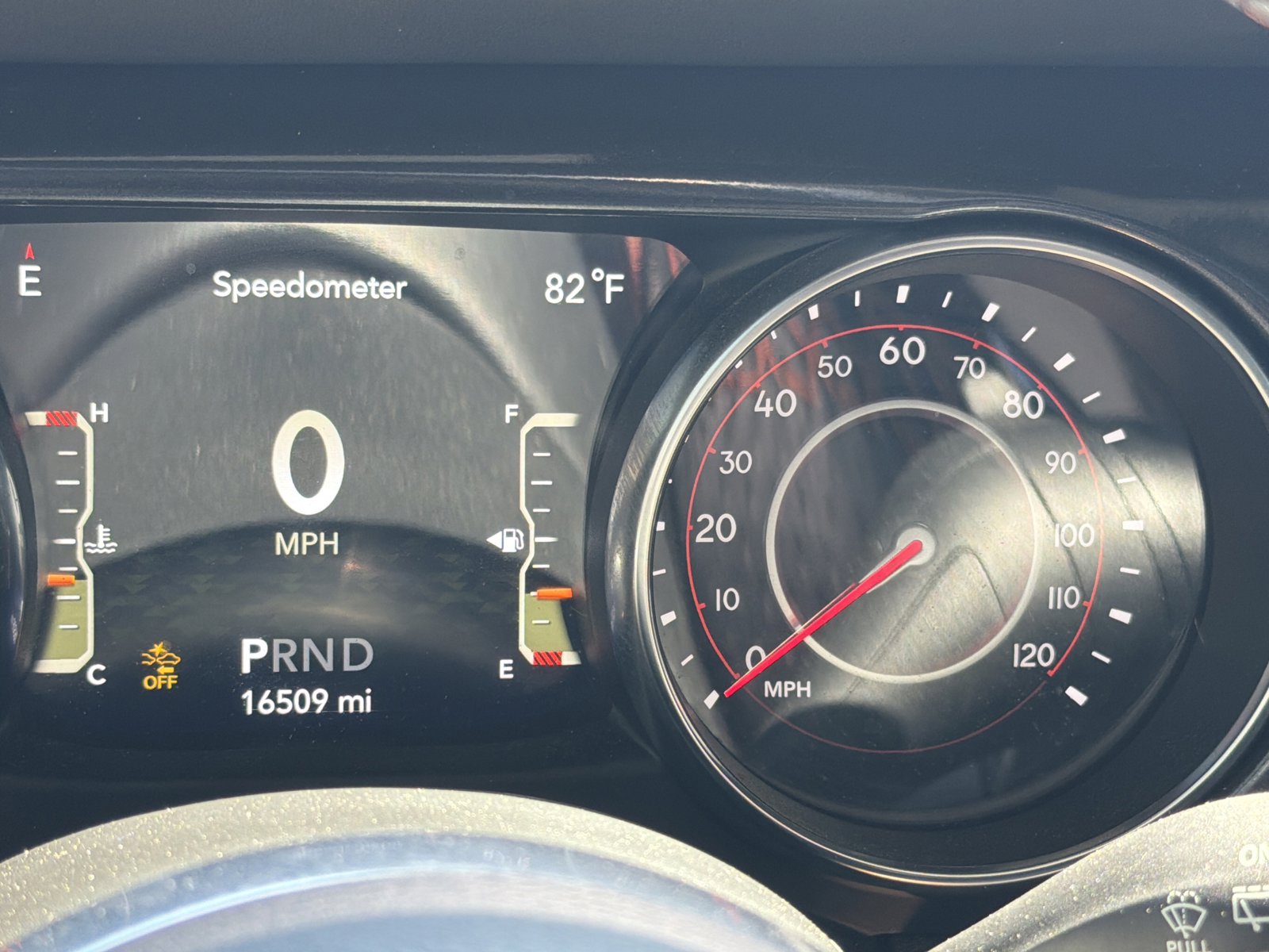 Used 2022 Jeep Wrangler Unlimited Rubicon w/ Xtreme Recon 35" Tire Package image 19