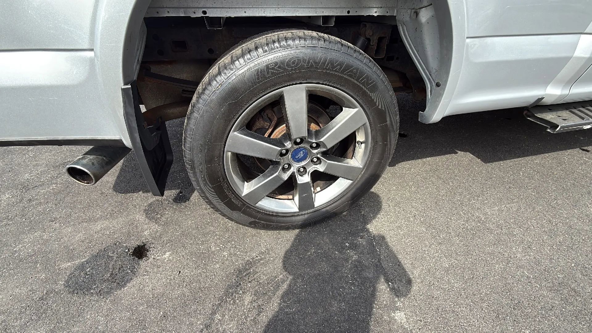 Used 2015 Ford F150 Lariat w/ Equipment Group 501A Mid image 19