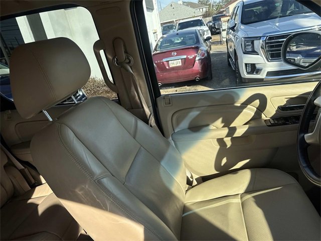 Used 2014 Cadillac Escalade Premium image 14