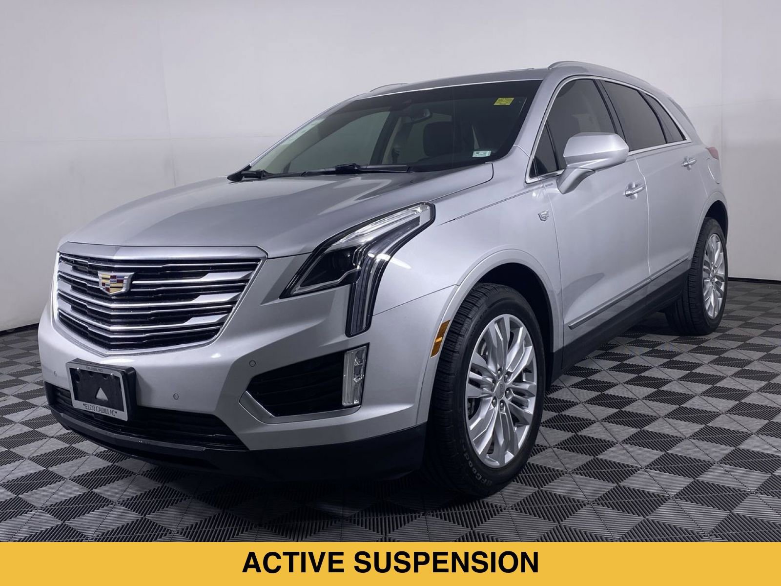Certified 2017 Cadillac XT5 Premium Luxury FWD image 19
