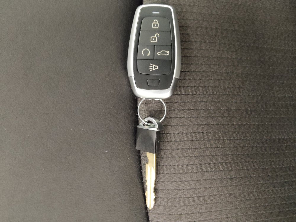 Used 2024 Nissan Altima 2.5 SV w/ SV Premium Package FWD image 32