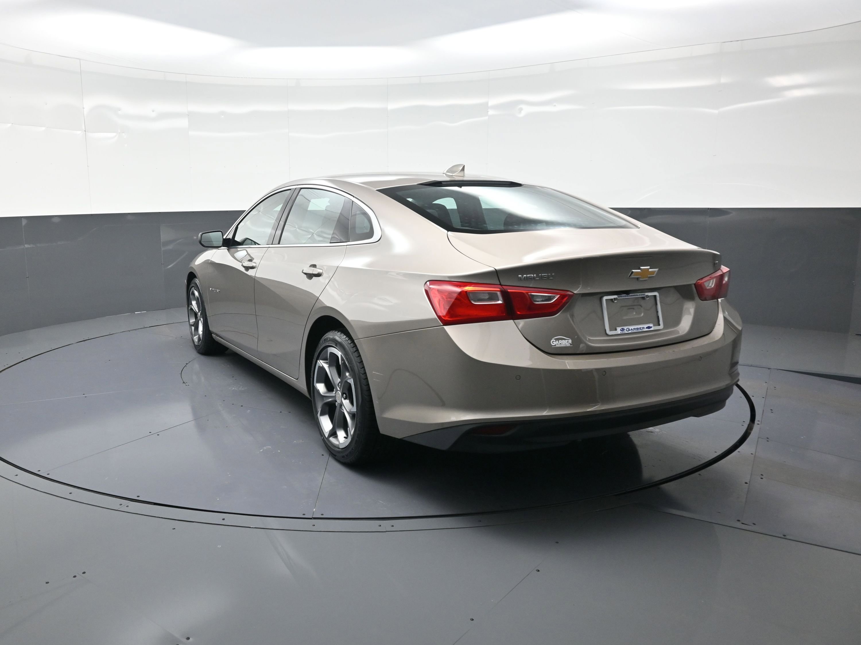 Used 2024 Chevrolet Malibu LT image 5