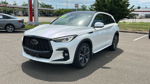 Used 2023 INFINITI QX50 Sport AWD/4WD image 3