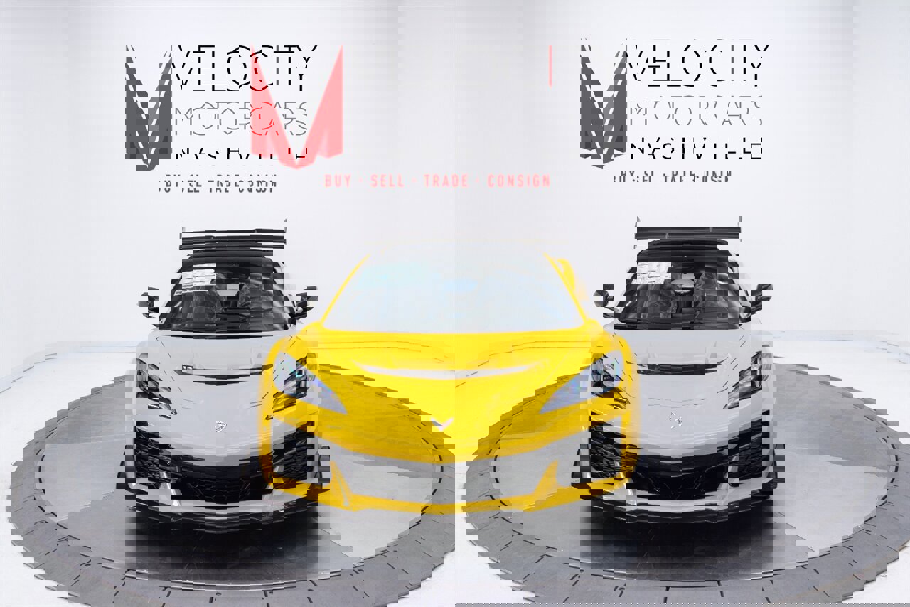 Used 2026 Chevrolet Corvette ZR1 w/ ZR1 Carbon Fiber Aero Package image 17