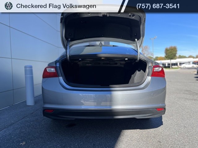 Used 2023 Chevrolet Malibu LS image 29